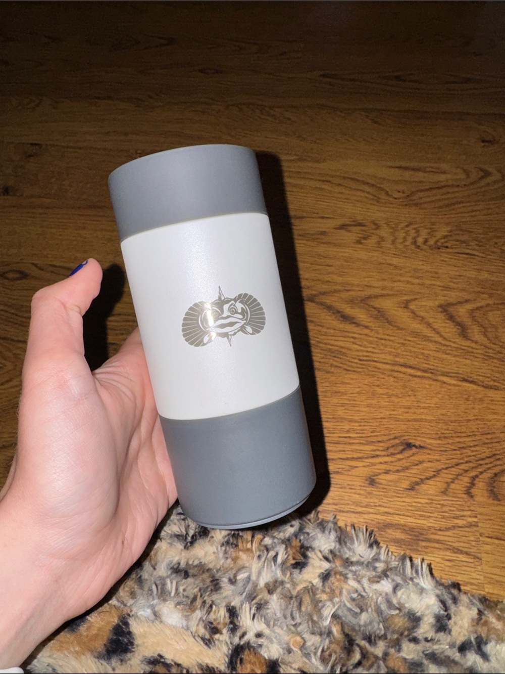 Gray and white Toadfish slim can coozie